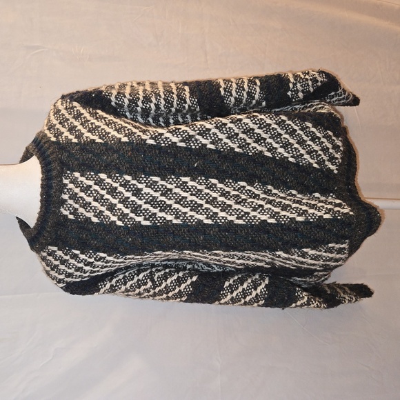 Vintage Wooly-Wooly Mens Wool Crewneck Long Sleeve Striped Sweater Size Large - Picture 1 of 11